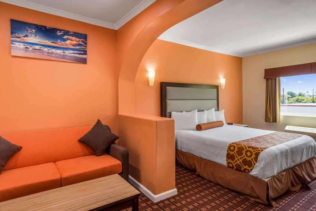 Hotel Rodeway Inn&suites -